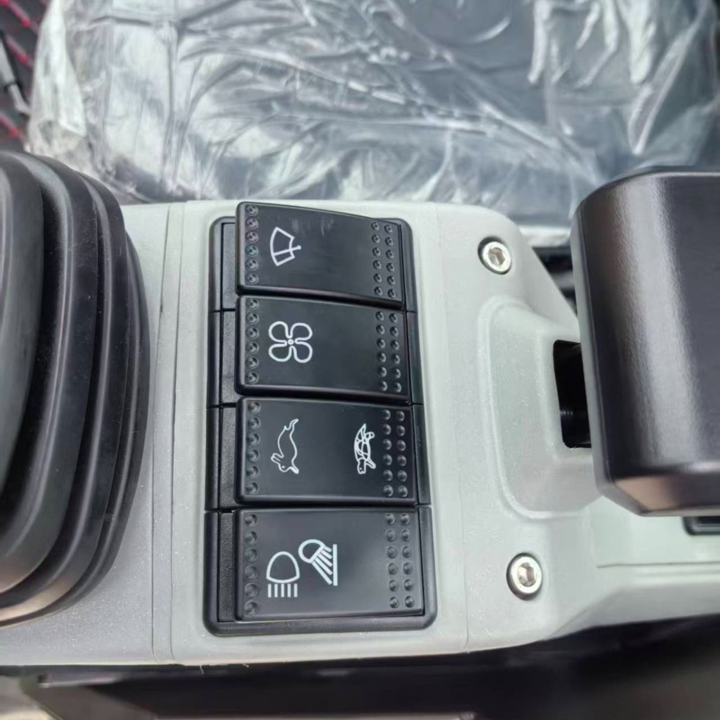 3ton Mini Excavator with Enclosed Cab