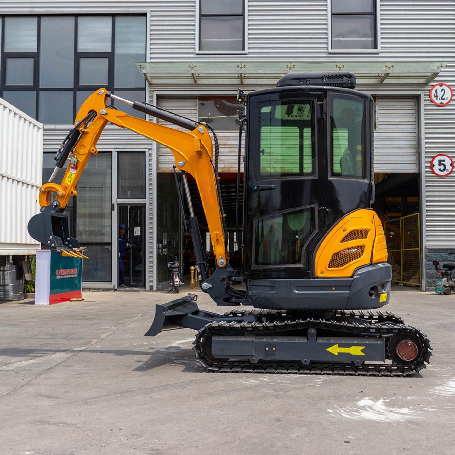 PP-T25 Mini Excavator