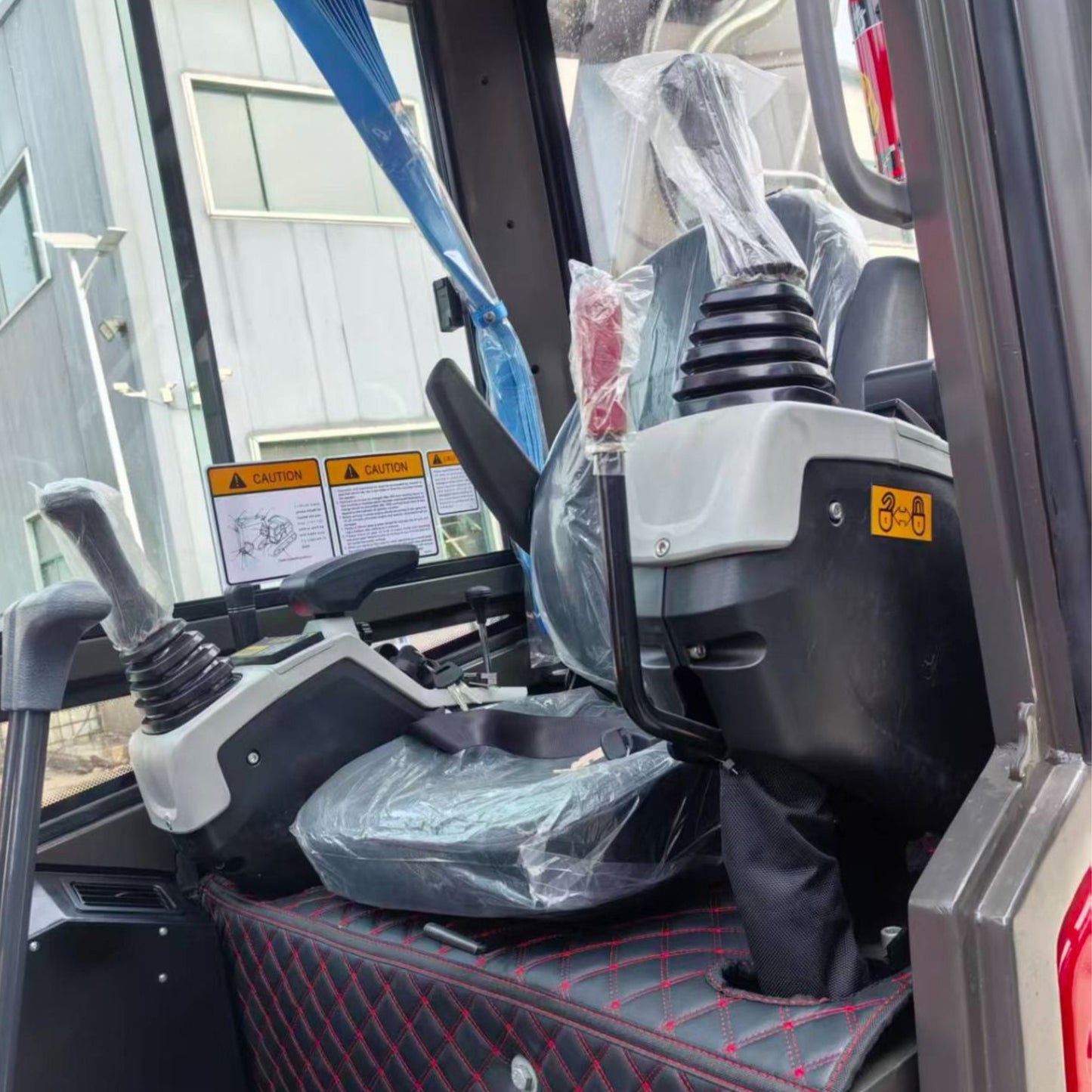 3ton Mini Excavator with Enclosed Cab